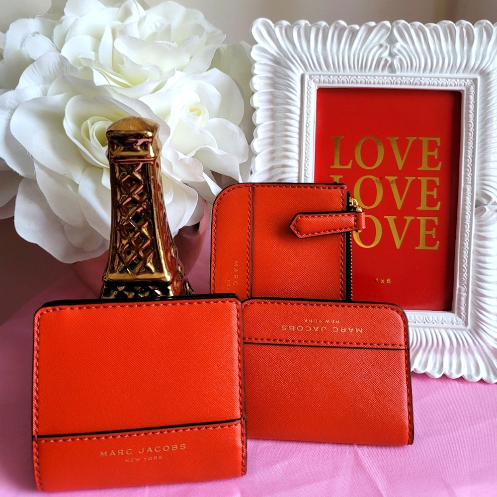 Marc Jacobs mini sets